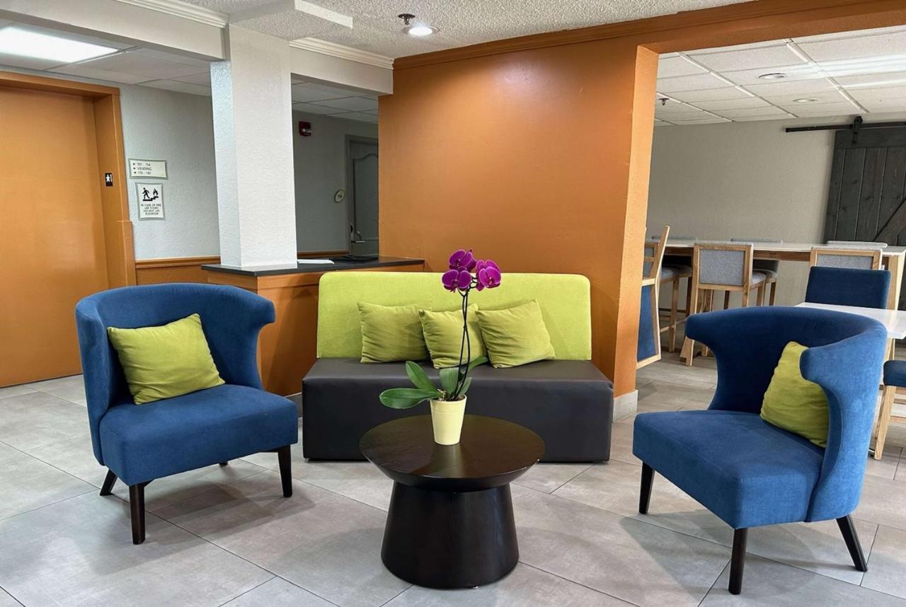 מלון Williamsburg La Quinta By Wyndham Orlando South מראה חיצוני תמונה